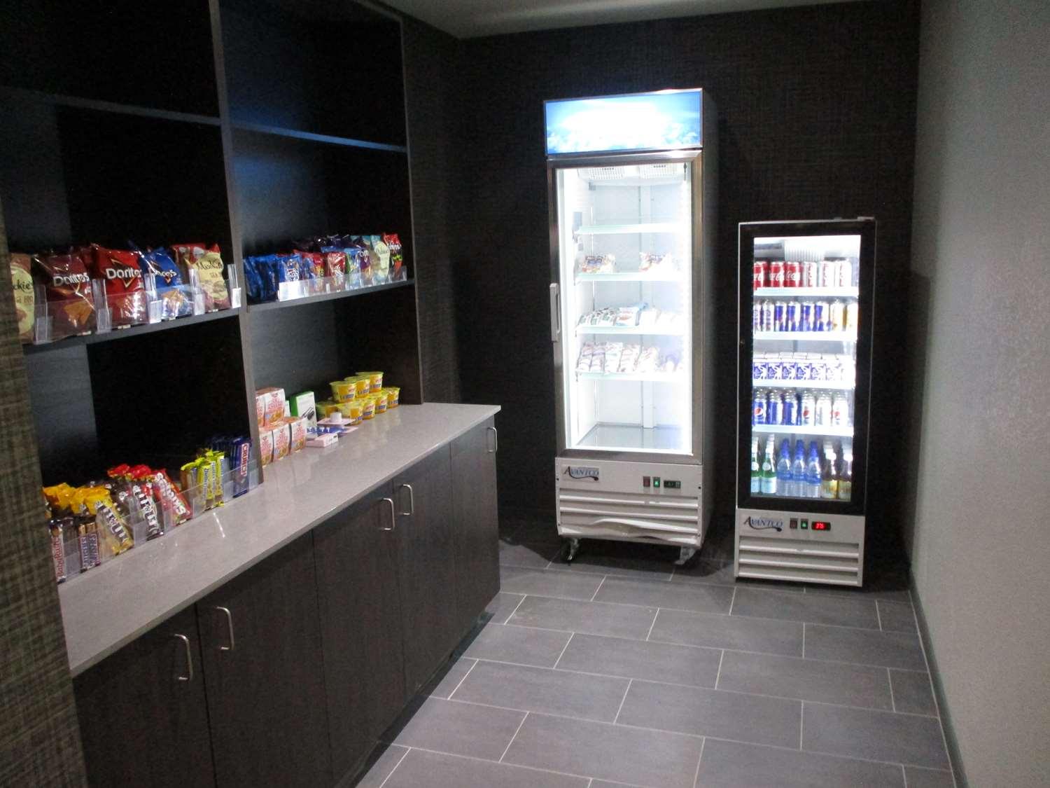 麦克弗森贝斯特韦斯特Plus酒店 McPherson 外观 照片